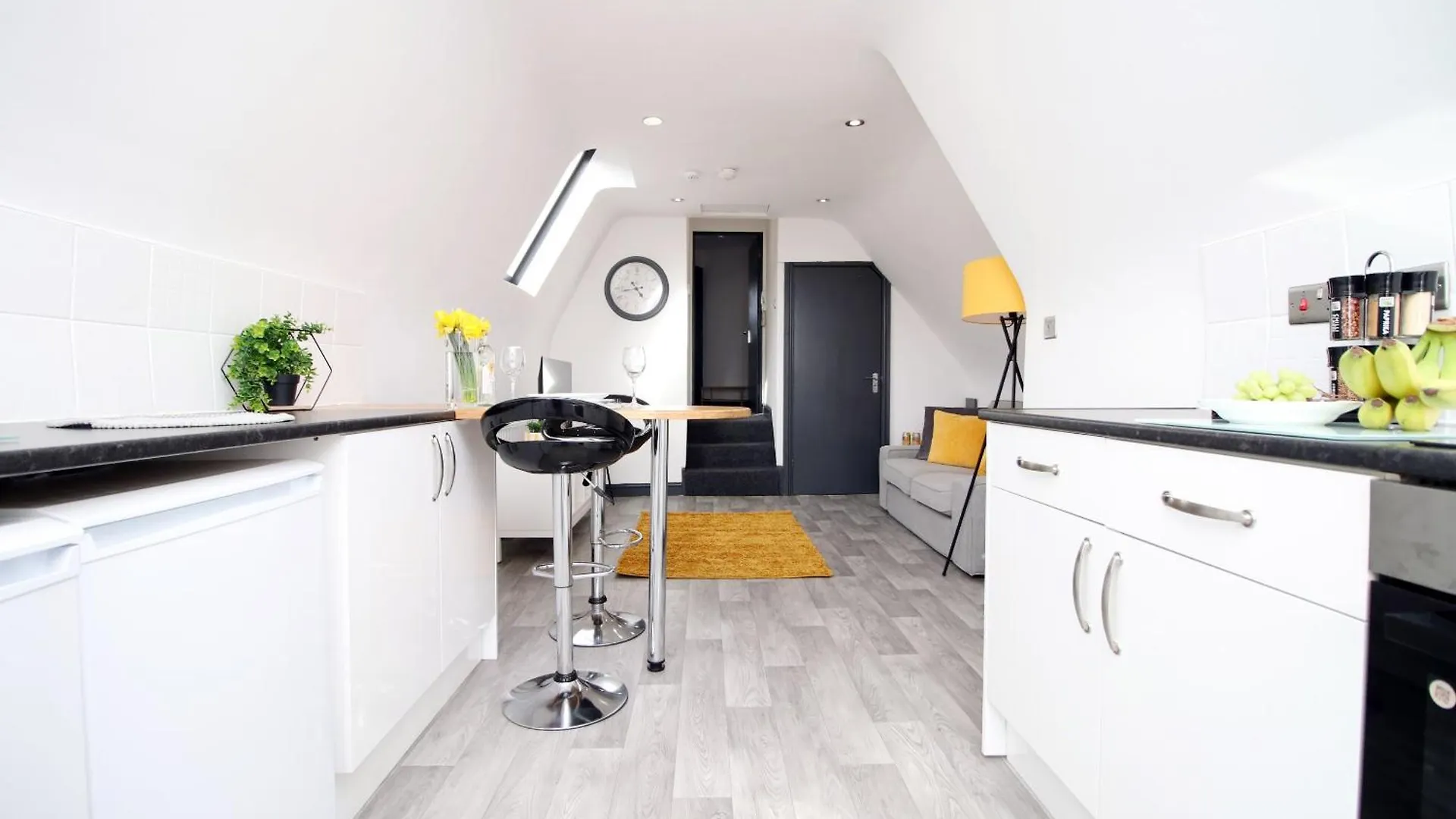 Perfect City Centre Apartment Free Permit Parking Cardiff 0*,  Regno Unito