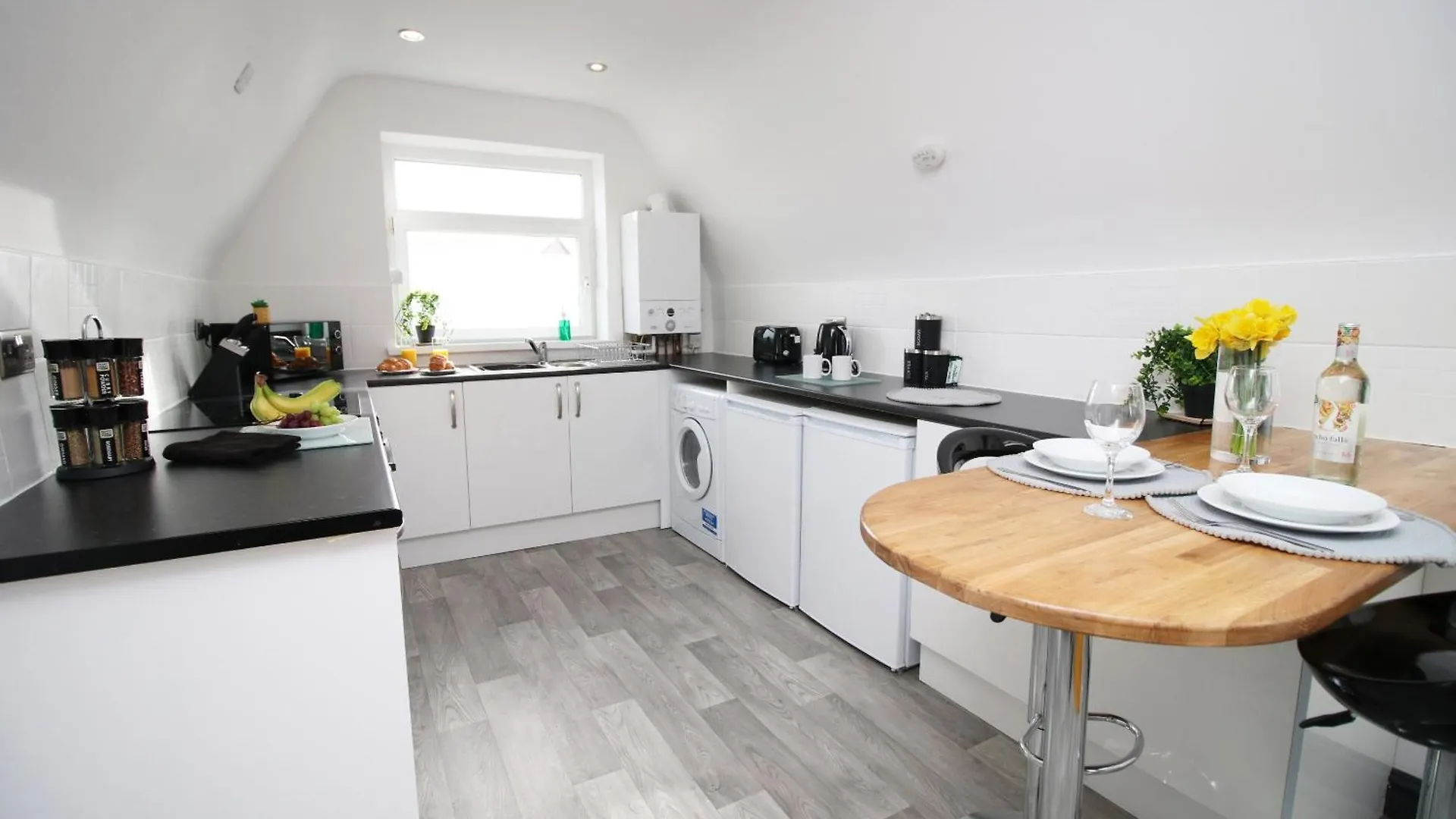 Perfect City Centre Apartment Free Permit Parking Cardiff