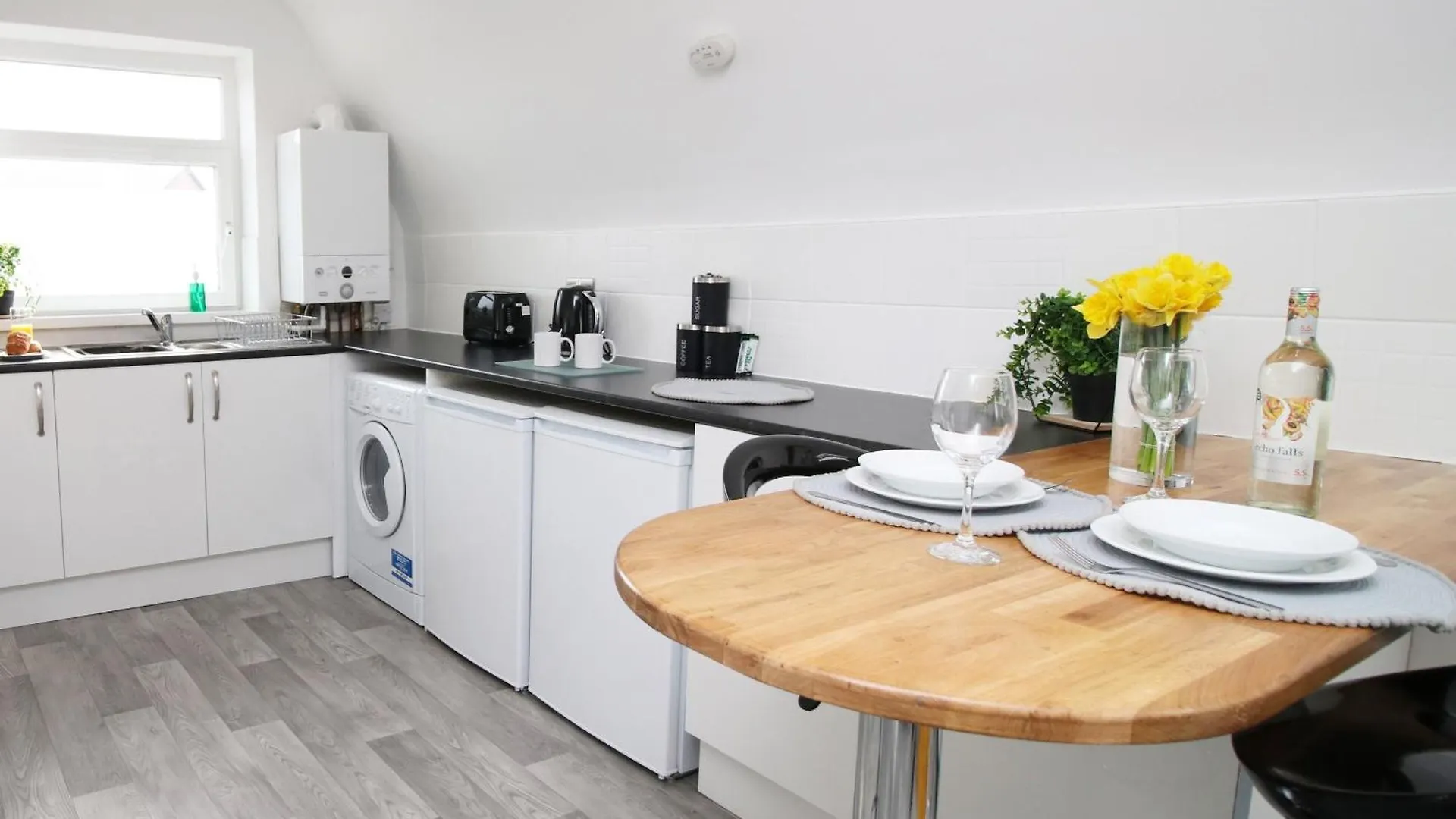 Perfect City Centre Apartment Free Permit Parking Cardiff