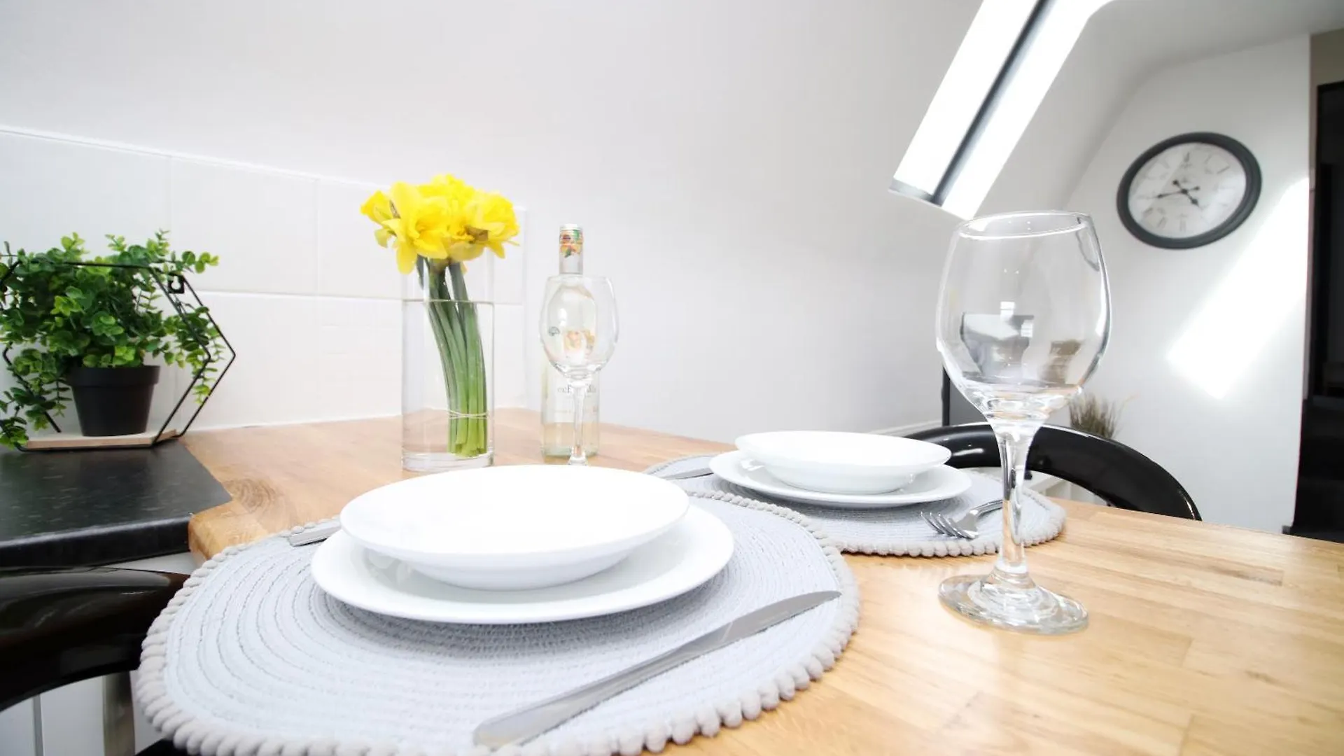 Perfect City Centre Apartment Free Permit Parking Κάρντιφ 0*,  Ηνωμένο Βασίλειο
